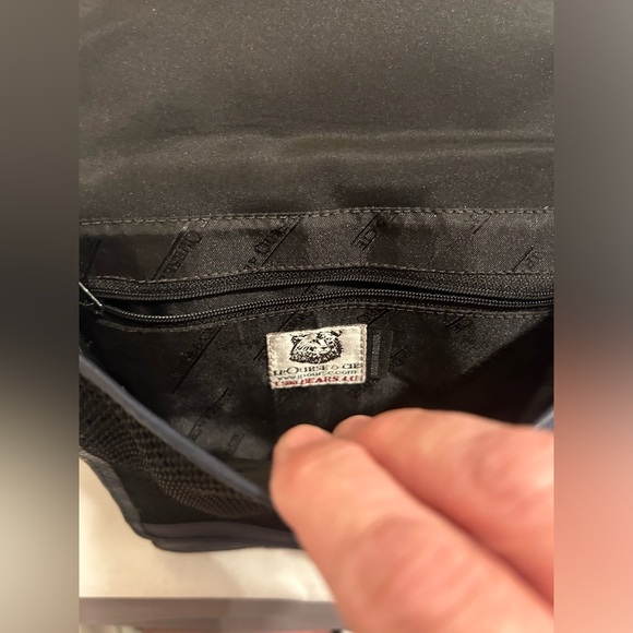 J.P. Ourse & Cie Navy Blue cross body / travel bag. Made in Bolivia - Picture 6 of 10